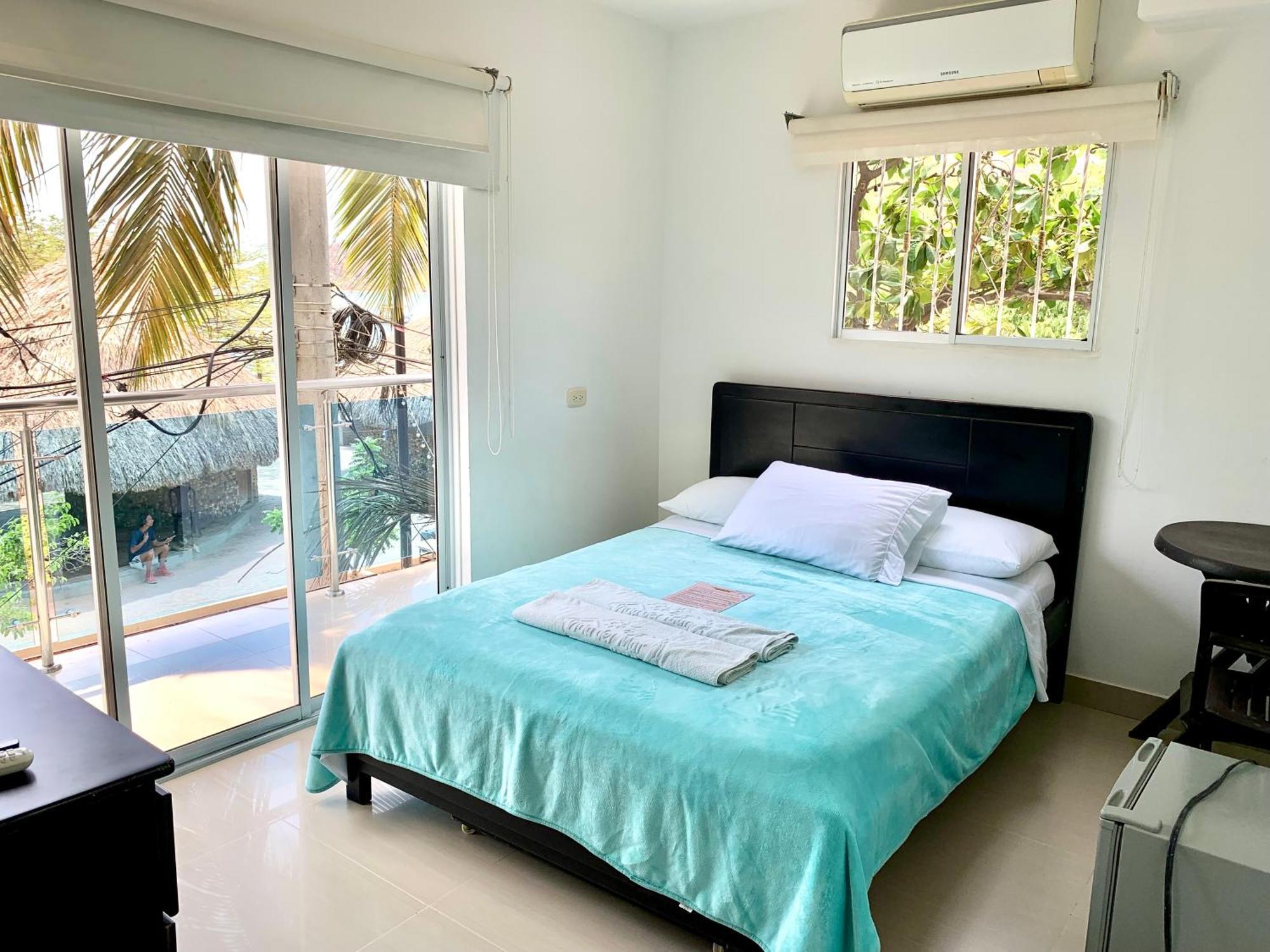 Hostal Vina Del Mar Taganga Exterior photo